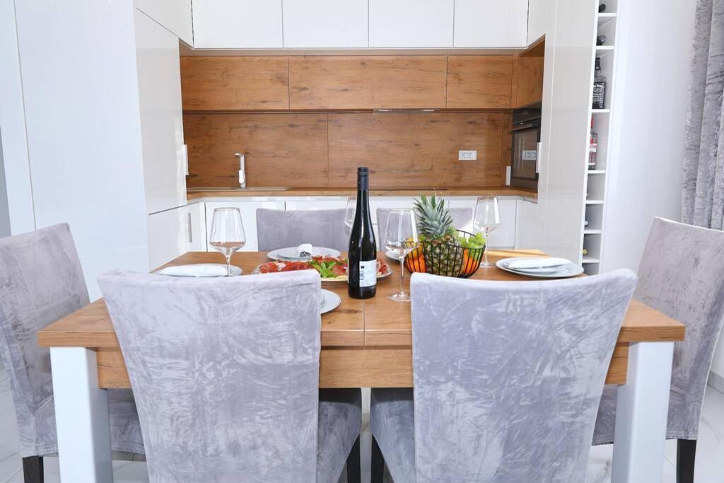 Apartman Chiara Galovac  Bagian luar foto