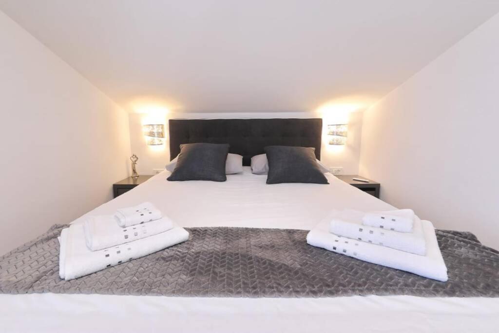 Apartman Chiara Galovac  Bagian luar foto
