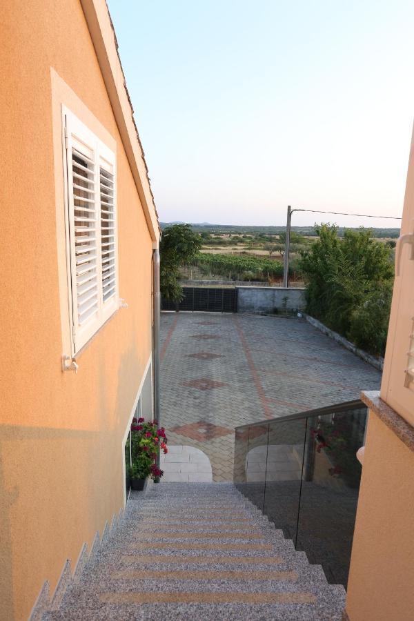 Apartman Chiara Galovac  Bagian luar foto